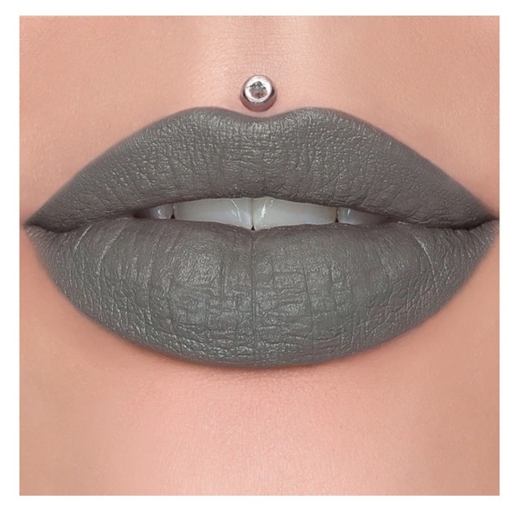 JEFFREE STAR Velvet Trap Lipstick - DRILL SERGEANT - Picture 1 of 4